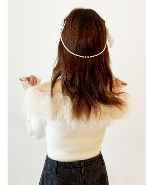 CALNAMUR(カルナムール)の「リボンパールヘアアクセサリー(バレッタ/ヘアクリップ・レディース・ブラック/ホワイト・FREE)」の7枚目の写真