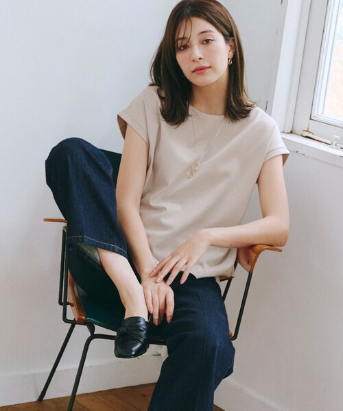 Tiaclasse(ティアクラッセ)の「【UVカット・吸水速乾】 “きれい見え” バックペプラムトップス(Tシャツ/カットソー・レディース・ネイビー/グレイッシュベージュ/ブラック・XL/XXL)」の19枚目の写真