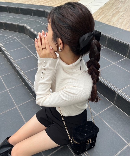 セール】【WEB限定商品】ハートボタンハイネックニット（ニット