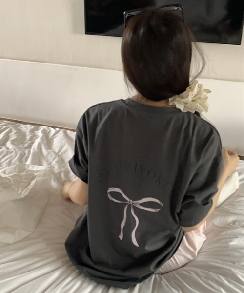 Mela（メラ）の「RIBBON BIG TEE（Tシャツ/カットソー・レディース・ダークグレー/ホワイト・FREE）」の14枚目の写真