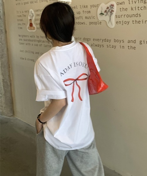Mela（メラ）の「RIBBON BIG TEE（Tシャツ/カットソー・レディース・ダークグレー/ホワイト・FREE）」の10枚目の写真