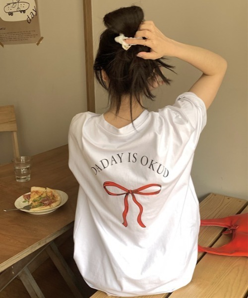 Mela（メラ）の「RIBBON BIG TEE（Tシャツ/カットソー・レディース・ダークグレー/ホワイト・FREE）」の9枚目の写真