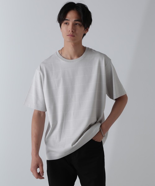 NANO universe(ナノユニバース)の「リラックスボーダーTシャツ 半袖(Tシャツ/カットソー・メンズ・ブラック/ライトグレー/ベージュ系その他・M/L/XL)」の6枚目の写真