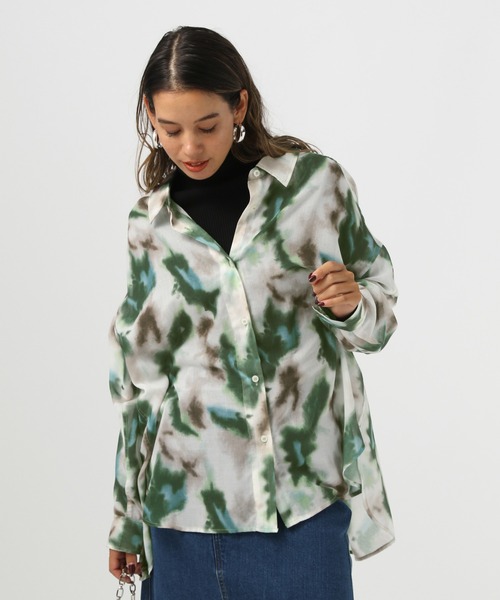 BAYFLOW（ベイフロー）の「[しなやかでやわらかな肌触り]ニュアンスパターンシャツ（シャツ/ブラウス・レディース・ピンク/グリーン/グレー・FREE）」の3枚目の写真