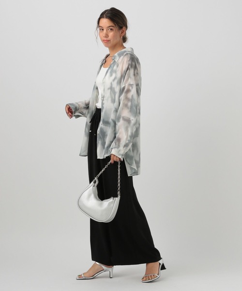 BAYFLOW（ベイフロー）の「[しなやかでやわらかな肌触り]ニュアンスパターンシャツ（シャツ/ブラウス・レディース・ピンク/グリーン/グレー・FREE）」の5枚目の写真