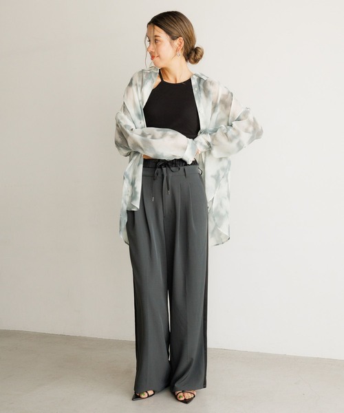 BAYFLOW（ベイフロー）の「[しなやかでやわらかな肌触り]ニュアンスパターンシャツ（シャツ/ブラウス・レディース・ピンク/グリーン/グレー・FREE）」の9枚目の写真