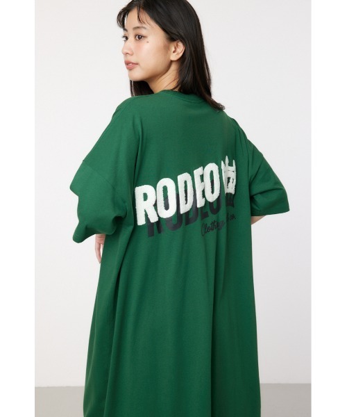 RODEO CROWNS WIDE BOWL(ロデオクラウンズワイドボウル)の「サガラワッペン ロゴ Tワンピース(ワンピース・レディース・ブラック/ダークグリーン/ピンク・FREE)」の16枚目の写真