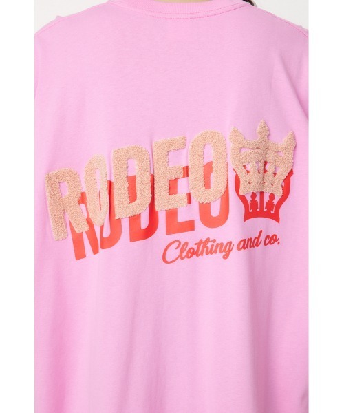 RODEO CROWNS WIDE BOWL(ロデオクラウンズワイドボウル)の「サガラワッペン ロゴ Tワンピース(ワンピース・レディース・ブラック/ダークグリーン/ピンク・FREE)」の6枚目の写真