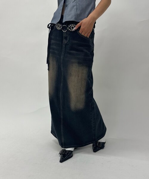WHO'S WHO gallery（フーズフーギャラリー）の「オーバーダイデニムロングスカート（スカート・レディース・ライトグレー/サンドベージュ/ネイビー・FREE）」の3枚目の写真