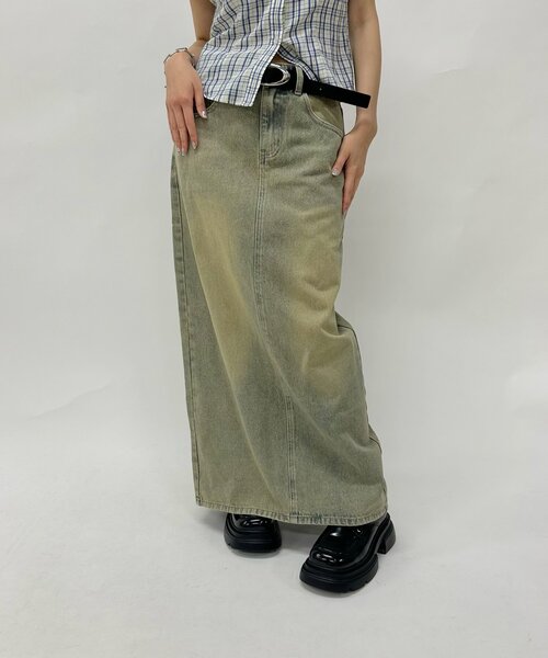 WHO'S WHO gallery（フーズフーギャラリー）の「オーバーダイデニムロングスカート（スカート・レディース・ライトグレー/サンドベージュ/ネイビー・FREE）」の2枚目の写真