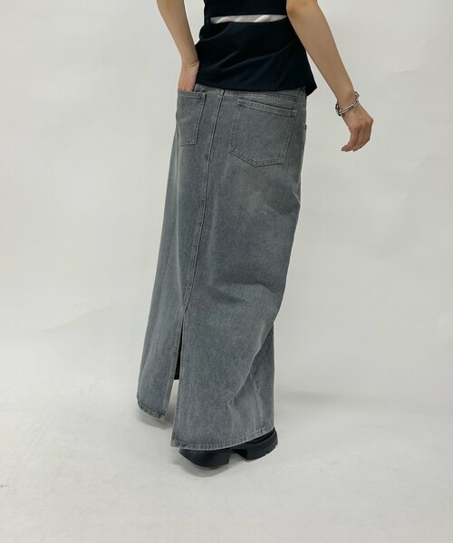 WHO'S WHO gallery（フーズフーギャラリー）の「オーバーダイデニムロングスカート（スカート・レディース・ライトグレー/サンドベージュ/ネイビー・FREE）」の8枚目の写真