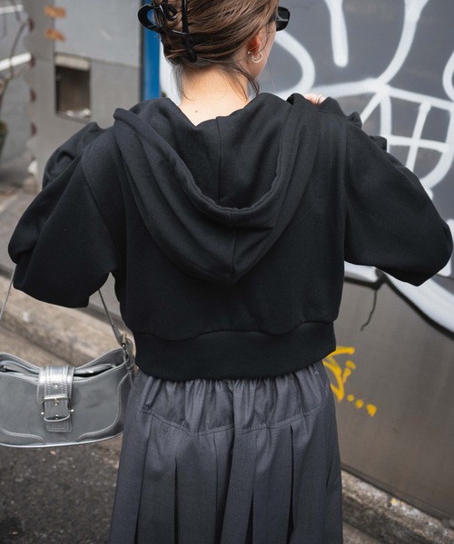 WEGO（ウィゴー）の「WEGO/ラインストーンWジップショートパーカー（パーカー・レディース・ブラック/その他1・FREE）」の17枚目の写真