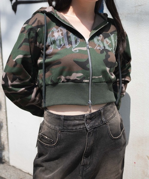 WEGO（ウィゴー）の「WEGO/ラインストーンWジップショートパーカー（パーカー・レディース・ブラック/その他1・FREE）」の12枚目の写真