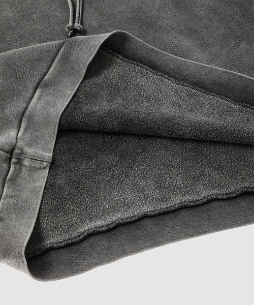 Acne Studios(アクネストゥディオズ)の「FN-UX-SWEA000019(パーカー・メンズ・ブラック・L/M/S/XS)」の3枚目の写真