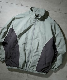 Ritzy（リッツィー）の「side switch nylon jacket/サイド切り替えナイロンジャケット レディース メンズ（ナイロンジャケット）」