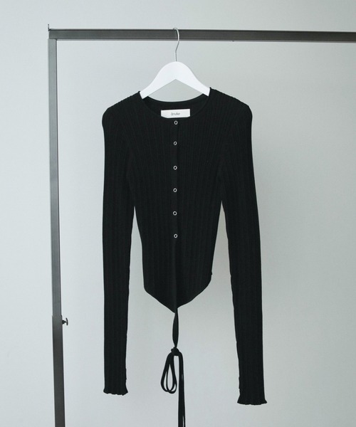 anuke(アンヌーク)の「Cachecoeur Knit Cardigan(カーディガン/ボレロ・レディース・ブラック/ナチュラル・FREE)」の10枚目の写真