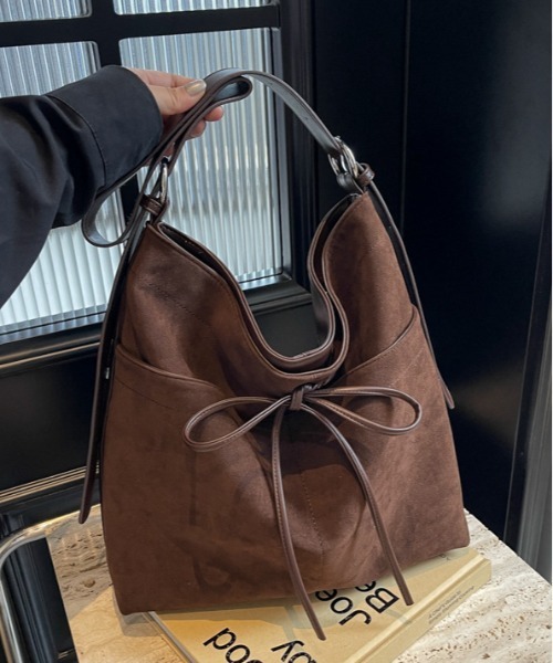 セール】リボン A4 ショルダーバッグ Y2K（ショルダーバッグ）｜FREE