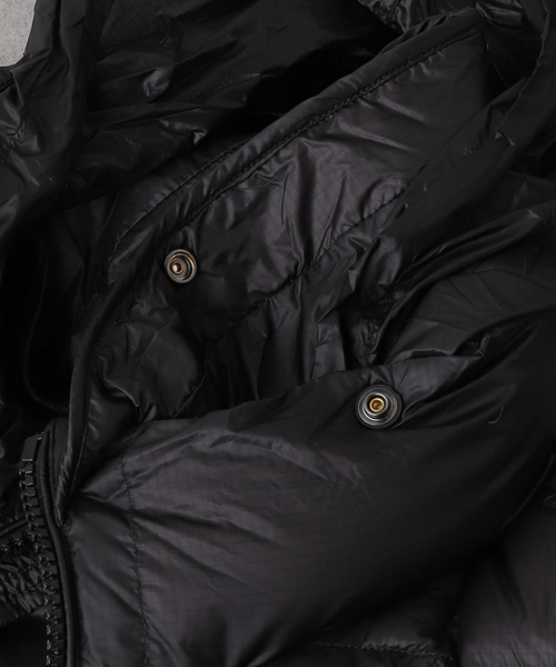C.P. COMPANY(シーピーカンパニー)の「【C.P. Company / シーピーカンパニー】MEDIUM JACKET IN DD SHELL(ダウンジャケット/コート・メンズ・ブラック/カーキ・MEDIUM/LARGE)」の3枚目の写真