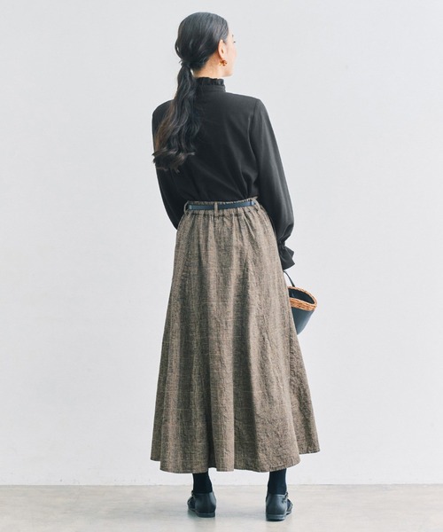 and myera(アンド マイラ)の「and myera グレンチェックのフレアスカート(スカート・レディース・グレー・M/L/S)」の7枚目の写真