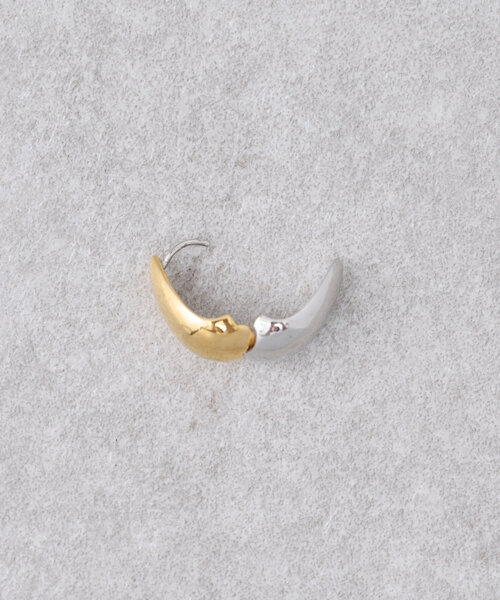 BEARDSLEY（ビアズリー）の「バイカラーコンビピアス（ピアス（両耳用）・レディース・ゴールド系その他・FREE）」の4枚目の写真