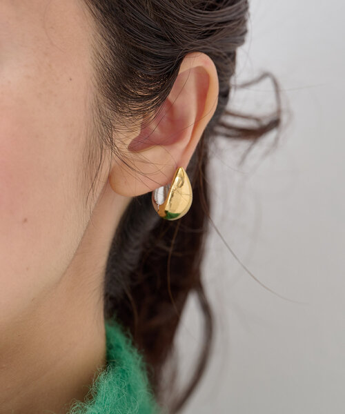 BEARDSLEY（ビアズリー）の「バイカラーコンビピアス（ピアス（両耳用）・レディース・ゴールド系その他・FREE）」の5枚目の写真