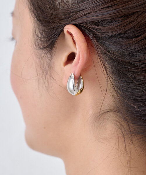 BEARDSLEY（ビアズリー）の「バイカラーコンビピアス（ピアス（両耳用）・レディース・ゴールド系その他・FREE）」の8枚目の写真