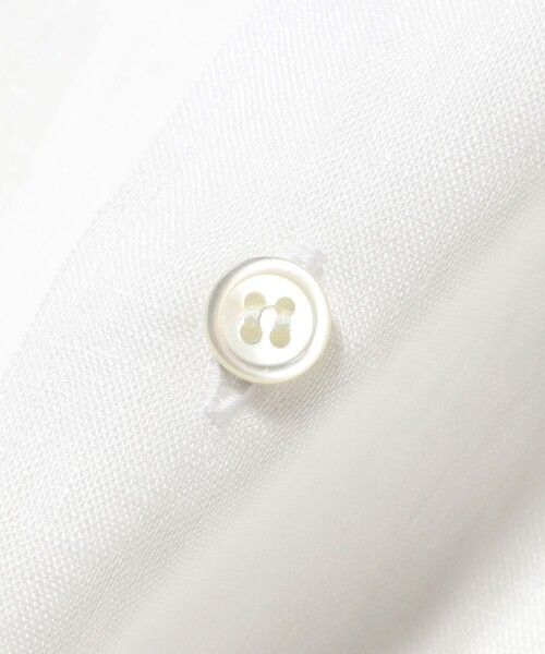 BEAMS F（ビームスエフ）の「リネン ソリッド オープンカラーシャツ（シャツ/ブラウス・メンズ・ネイビー/シルバー/ブラウン/ホワイト・X-LARGE/LARGE/SMALL/MEDIUM）」の19枚目の写真