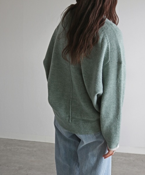 COURO(コウロ)の「袖口バイカラーVネックニット(ニット/セーター・レディース・オートミール/ミント/チャコール/ライトイエロー/ベージュ・M)」の18枚目の写真