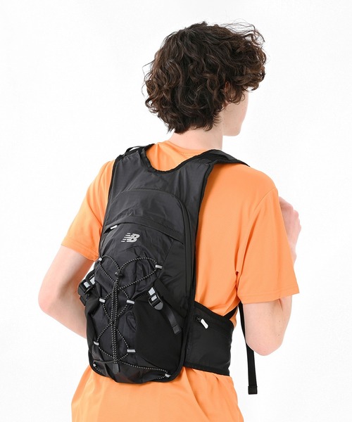 NEW BALANCE（ニューバランス）の「ハイドレーションバックパック15L ハイドレーションバッグなし（バックパック/リュック・メンズ・ブラック・ONE SIZE）」の4枚目の写真