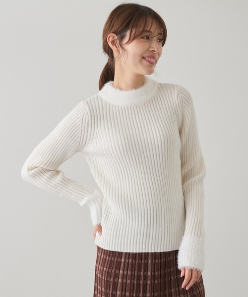 Jayro(ジャイロ)の「配色フェザーボトルネックリブニット(Tシャツ/カットソー・レディース・ブラック/グレー/ブルー/ホワイト・M)」の2枚目の写真