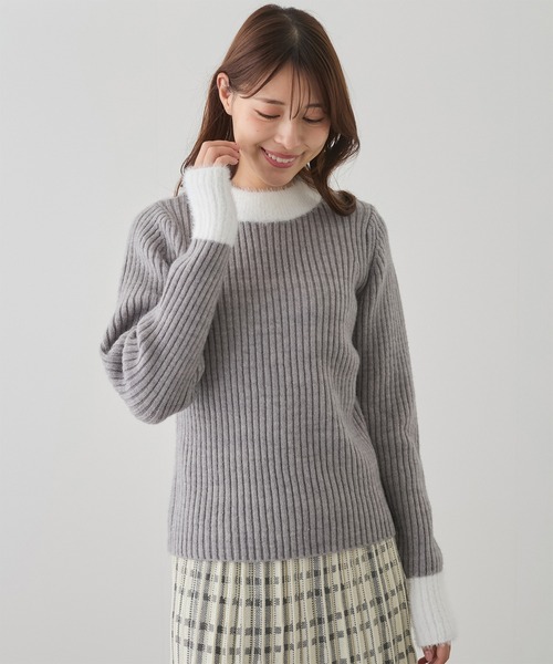 Jayro(ジャイロ)の「配色フェザーボトルネックリブニット(Tシャツ/カットソー・レディース・ブラック/グレー/ブルー/ホワイト・M)」の5枚目の写真