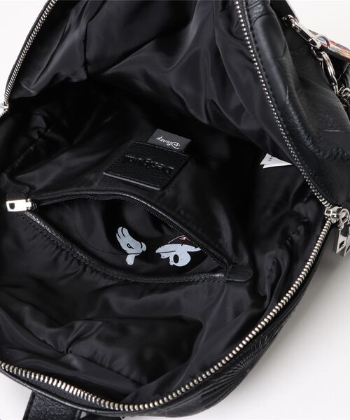 Desigual(デシグアル)の「ミッキーマウス レリーフバックパック(バックパック/リュック・レディース・ブラック・FREE)」の4枚目の写真