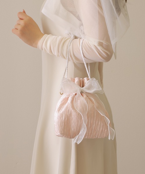 Lace Ladies(レースレディース)の「2WAYパール 巾着 ショルダー バッグ(ショルダーバッグ・レディース・ピンク/アイボリー/ブラック・FREE)」の11枚目の写真