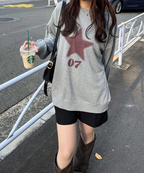 nelliy.（ネルリー）の「スターロゴスウェット（スウェット・レディース・ネイビー/グレー・LARGE/MEDIUM）」の11枚目の写真