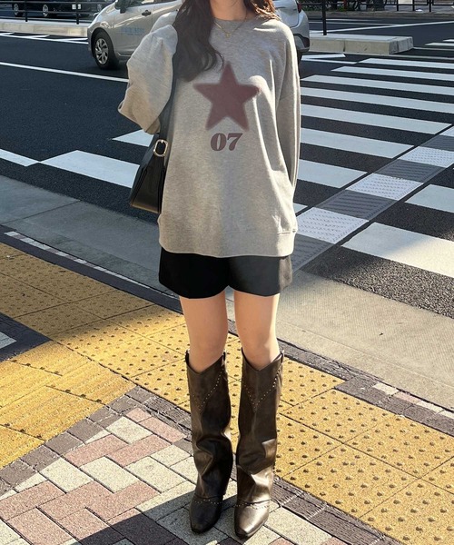 nelliy.（ネルリー）の「スターロゴスウェット（スウェット・レディース・ネイビー/グレー・LARGE/MEDIUM）」の15枚目の写真