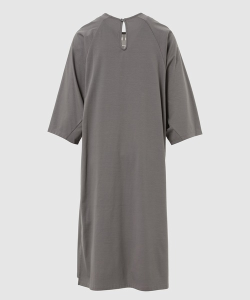 ANREALAGE（アンリアレイジ）の「PATCHWORK PRINT BROAD ONE PICE（ワンピース・レディース・その他2/その他1・38/36）」の3枚目の写真