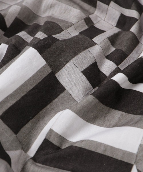 ANREALAGE（アンリアレイジ）の「PATCHWORK PRINT BROAD ONE PICE（ワンピース・レディース・その他2/その他1・38/36）」の8枚目の写真