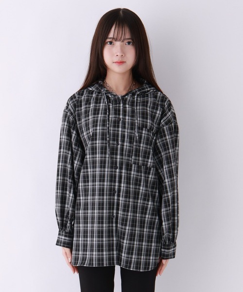 repipi armario（レピピ アルマリオ）の「チェックフードルーズシャツ（シャツ/ブラウス・キッズ・グリーン系その他/ブラック/ピンク系その他・MEDIUM/LARGE/SMALL）」の10枚目の写真