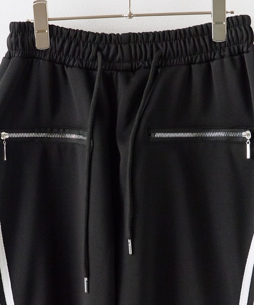 Chick(チック)の「Side Line Track Pants / サイドライントラックパンツ(スウェットパンツ・レディース・ブラック/ホワイト・M/L)」の14枚目の写真