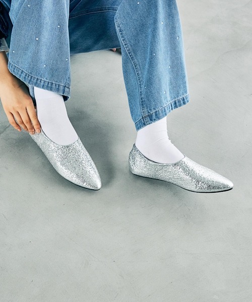 LEPSIM(レプシィム)の「メタリック2WAYパンプス 286002(パンプス・レディース・ブラック/シルバー・MEDIUM/LARGE)」の2枚目の写真