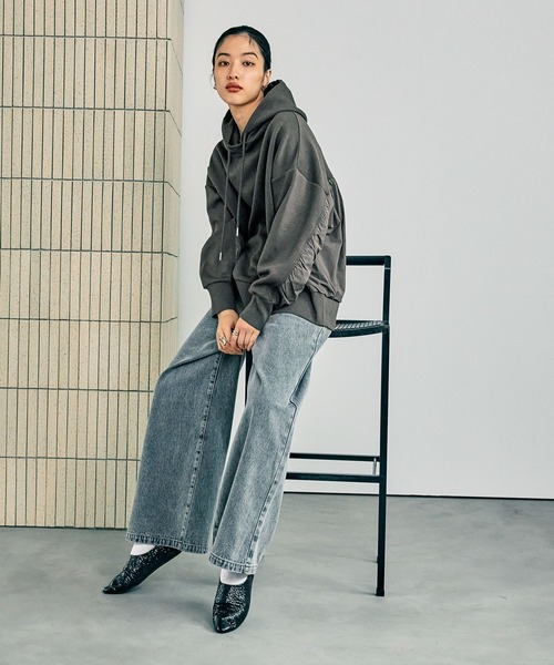 LEPSIM(レプシィム)の「メタリック2WAYパンプス 286002(パンプス・レディース・ブラック/シルバー・MEDIUM/LARGE)」の17枚目の写真