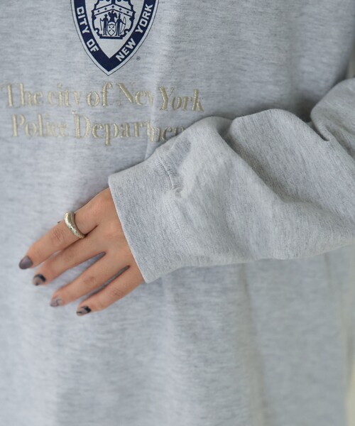 FREAK'S STORE（フリークスストア）の「NYC 刺繍プリント ロンT（Tシャツ/カットソー・レディース・グレー/ホワイト/ナチュラル・ﾌﾘ-）」の9枚目の写真