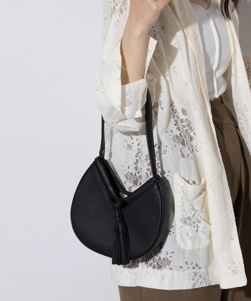 Beau're（ヴュレ）の「【BEAURE】フォーチュンクッキーショルダーバッグ mini 2way B-25213 ※（ハンドバッグ・レディース・シルバー/アイボリー/ブラック/ベージュ・FREE）」の9枚目の写真