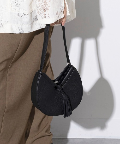 Beau're（ヴュレ）の「【BEAURE】フォーチュンクッキーショルダーバッグ mini 2way B-25213 ※（ハンドバッグ・レディース・シルバー/アイボリー/ブラック/ベージュ・FREE）」の10枚目の写真