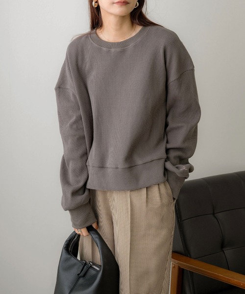 NOAHL(ノアル)の「【NOAHL】ミドル丈刺繍ワッフルプルオーバー(スウェット・レディース・オートミール/チャコール・FREE)」の17枚目の写真