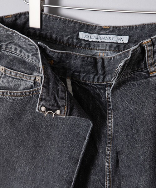 JOHN LAWRENCE SULLIVAN（ジョンローレンスサリバン）の「【JOHN LAWRENCE SULLIVAN/ジョーンローレンスサリバン】WASHED DENIM WIDE PANTS（デニムパンツ・メンズ・ブラック/インディゴブルー・44/46）」の7枚目の写真