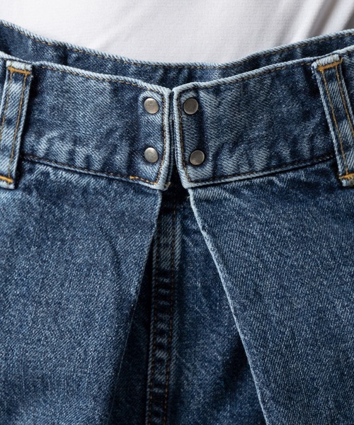 JOHN LAWRENCE SULLIVAN（ジョンローレンスサリバン）の「【JOHN LAWRENCE SULLIVAN/ジョーンローレンスサリバン】WASHED DENIM WIDE PANTS（デニムパンツ・メンズ・ブラック/インディゴブルー・44/46）」の20枚目の写真