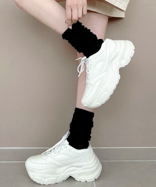 WEGO（ウィゴー）の「WEGO/【25年春夏新作】クリアライトソールスニーカー（スニーカー・レディース・キャメル/ホワイト/ブラック・SMALL/X-LARGE/LARGE/MEDIUM）」の2枚目の写真