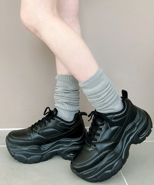 WEGO（ウィゴー）の「WEGO/【25年春夏新作】クリアライトソールスニーカー（スニーカー・レディース・キャメル/ホワイト/ブラック・SMALL/X-LARGE/LARGE/MEDIUM）」の3枚目の写真