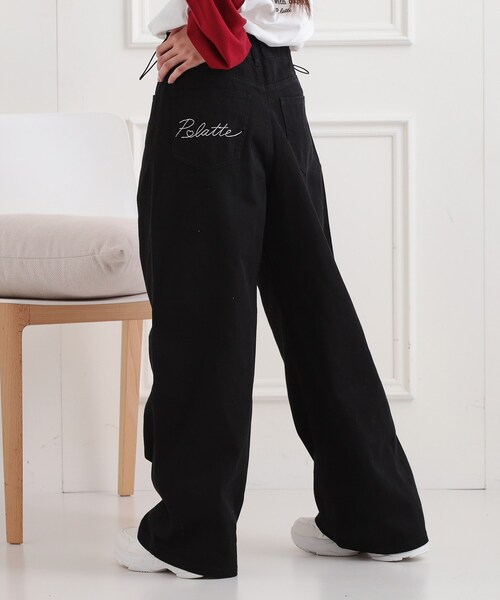 PINK-latte(ピンクラテ)の「タックワイドストレートデニム(その他パンツ・キッズ・ブルー系3/ブラック系3/ブラック・16/15 /14/13)」の12枚目の写真